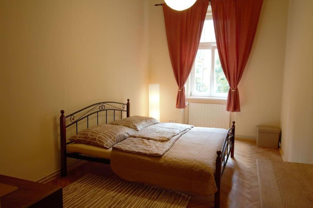 Comfort 2Bedrooms Quite Place!-Vinohrady Prag Exterior foto